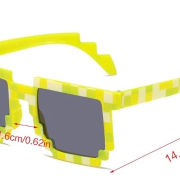 Red Sunglasses Mosaic Square Thug - Picture 5 of 5